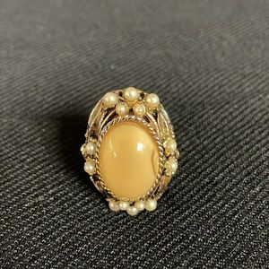 Vintage Poison Cocktail Ring size 6. Purchased at Estate Sale